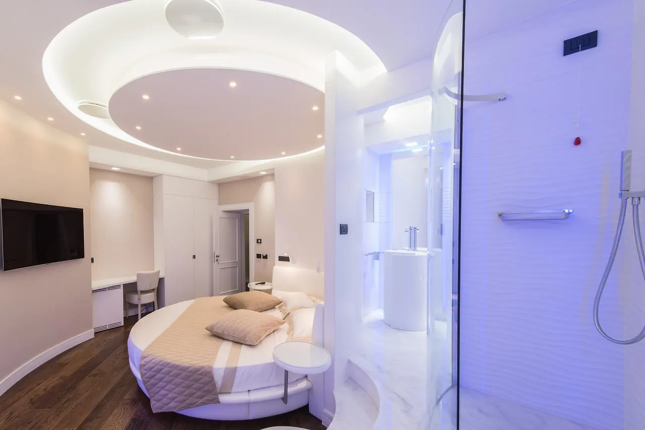 Lux Suites In Roma Ρώμη