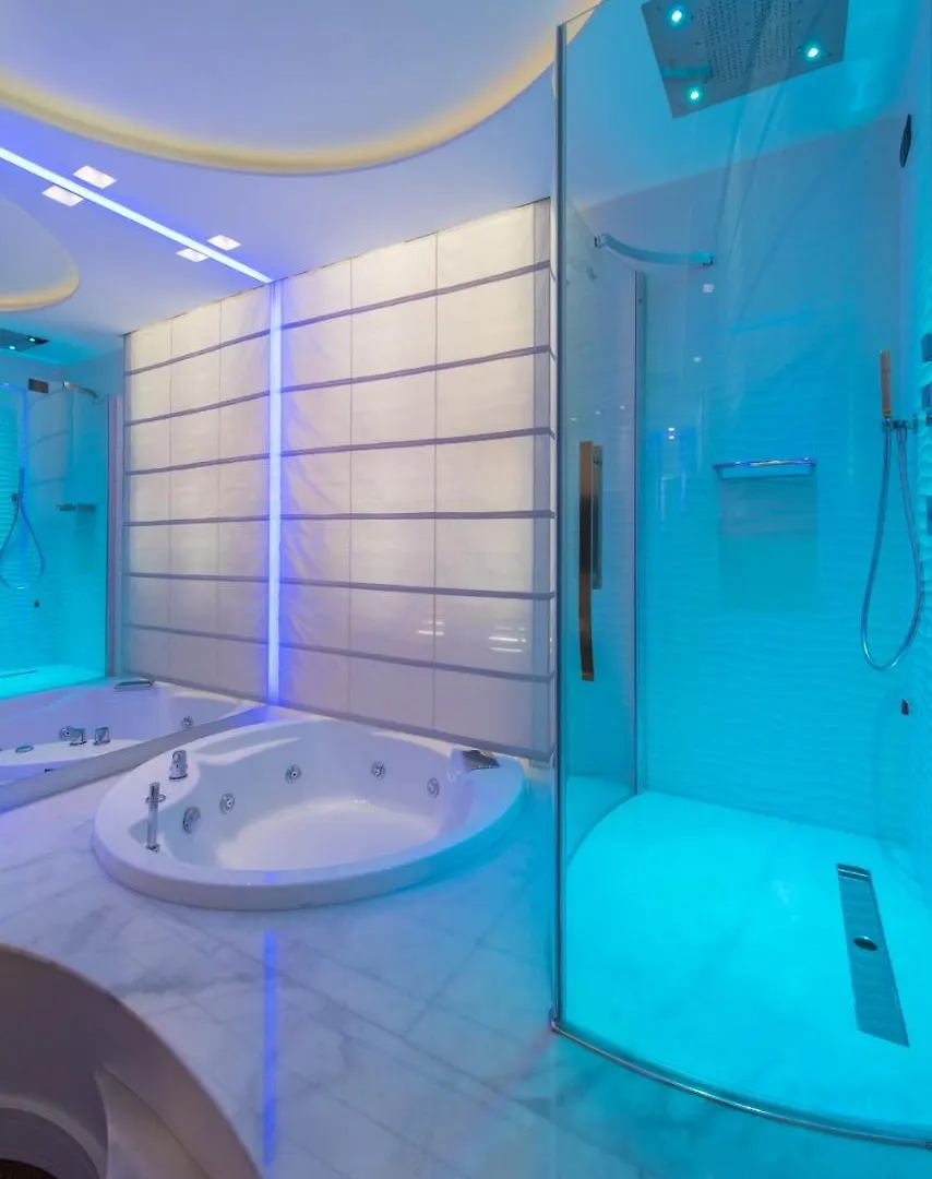 Lux Suites In Roma Πανσιόν
